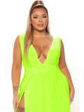 Plus Size V Neck Sleeveless Slit Maxi Dresses